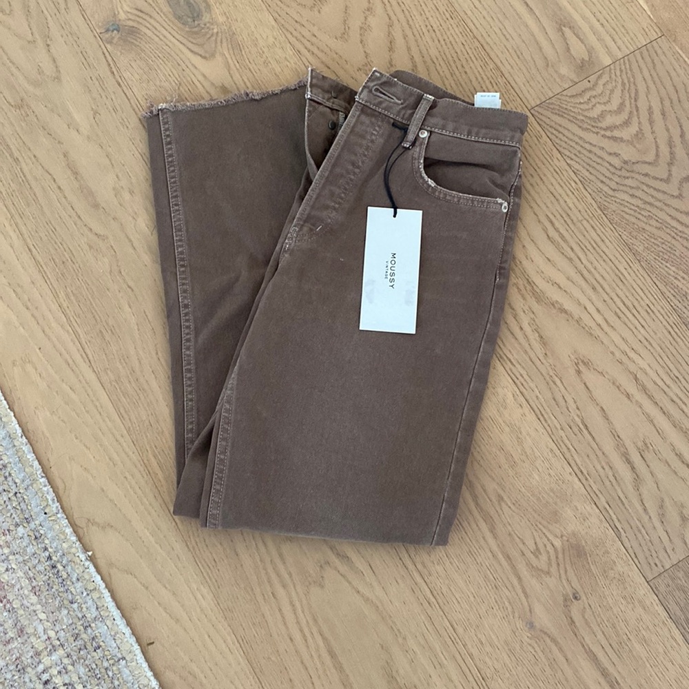 NWT MOUSSY VINTAGE BROWN ROMULUS WIDE STRAIGHT DENIM